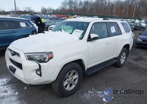 2021 Toyota 4Runner Sr5 Premium из США, поврежденный, VIN JTENU5JR4M5872979